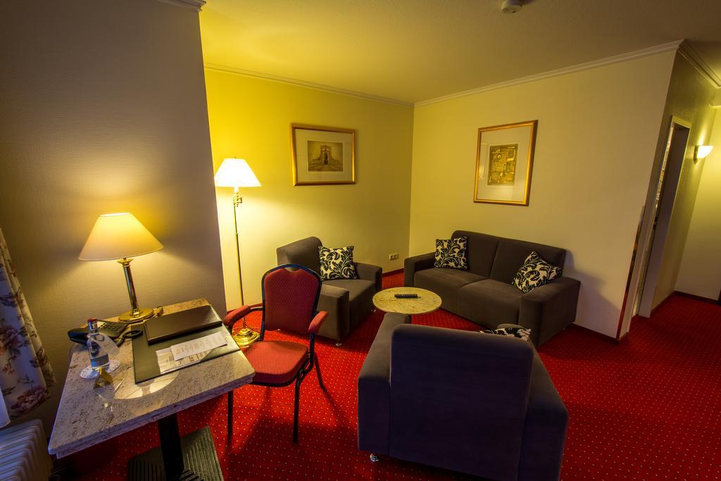 Sachsenwald Hotel Reinbek Luaran gambar
